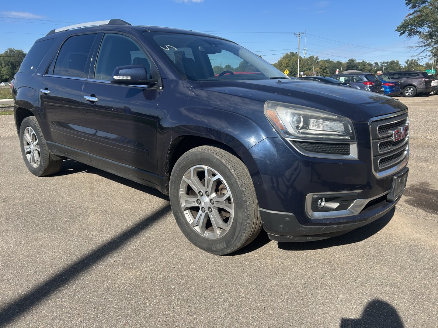 2015 GMC Acadia SLT-1 AWD (1GKKVRKD5FJ) with an 3.6L V6 DOHC 24V engine, 6A transmission, located at 17255 hwy 65 NE, Ham Lake, MN, 55304, 0.000000, 0.000000- Photo#2
