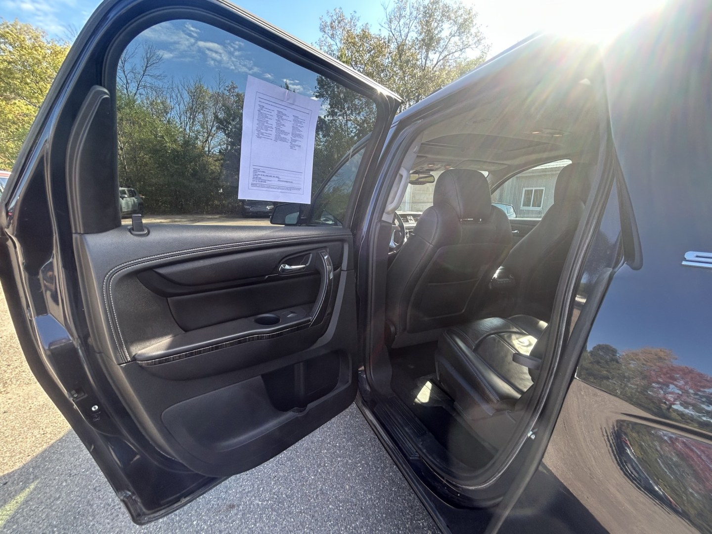 2015 GMC Acadia SLT-1 AWD (1GKKVRKD5FJ) with an 3.6L V6 DOHC 24V engine, 6A transmission, located at 17255 hwy 65 NE, Ham Lake, MN, 55304, 0.000000, 0.000000- Photo#10