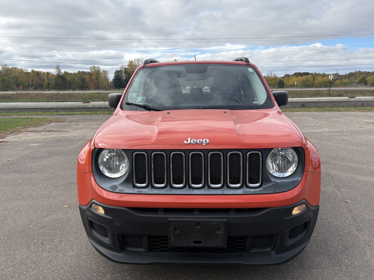 2015 Jeep Renegade Sport 4WD (ZACCJBATXFP) with an 2.4L L4 engine, 6M transmission, located at 17255 hwy 65 NE, Ham Lake, MN, 55304, 0.000000, 0.000000- Photo#7