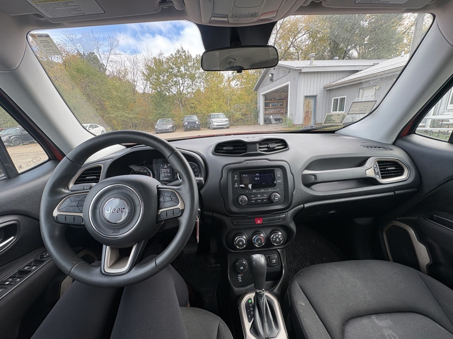 2015 Jeep Renegade Sport 4WD (ZACCJBATXFP) with an 2.4L L4 engine, 6M transmission, located at 17255 hwy 65 NE, Ham Lake, MN, 55304, 0.000000, 0.000000- Photo#16