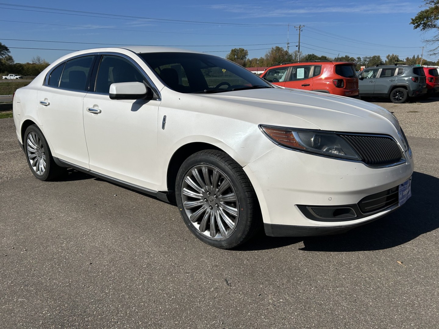 2015 Lincoln MKS FWD (1LNHL9DK3FG) with an 3.7L V6 DOHC 24V engine, 6A transmission, located at 17255 hwy 65 NE, Ham Lake, MN, 55304, 0.000000, 0.000000- Photo#2