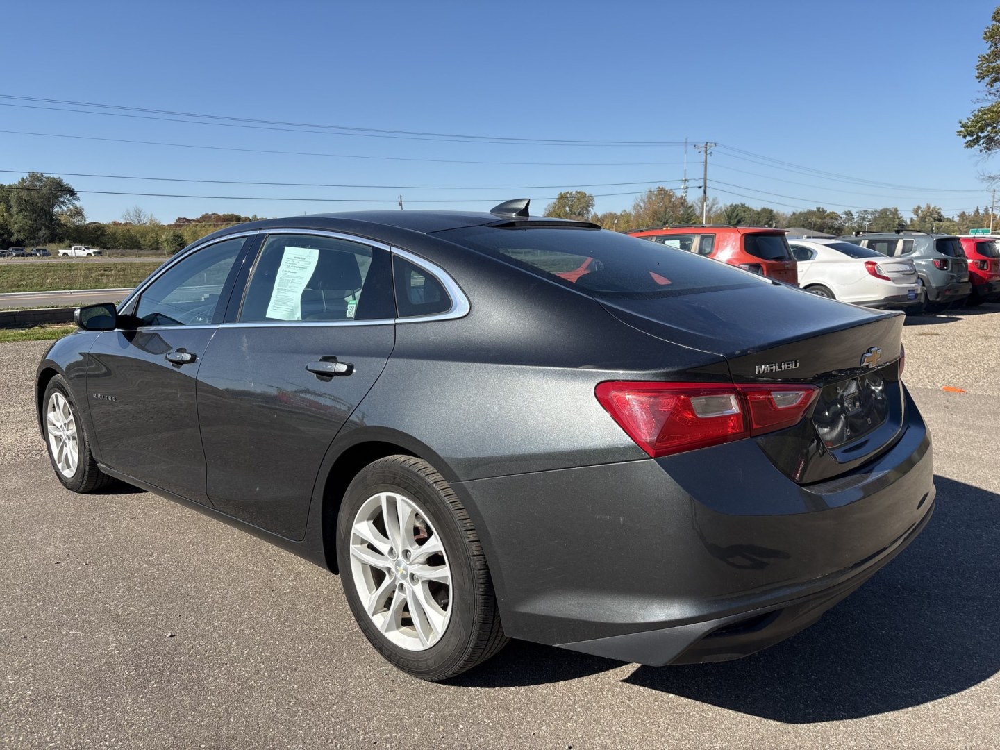 2016 Chevrolet Malibu 1LT (1G1ZE5ST1GF) with an 1.5L L4 DOHC 16V engine, 6A transmission, located at 17255 hwy 65 NE, Ham Lake, MN, 55304, 0.000000, 0.000000- Photo#2