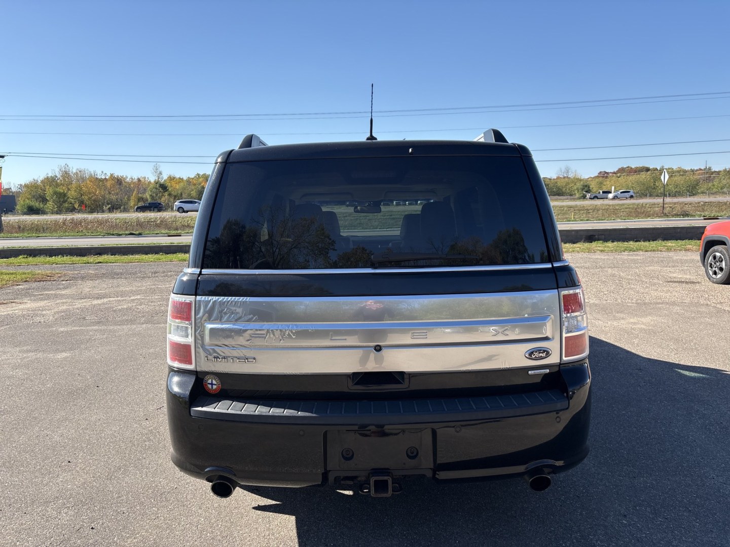 2014 Ford Flex Limited AWD w/EcoBoost (2FMHK6DT2EB) with an 3.5L V6 DOHC 24V engine, 6-Speed Automatic Overdrive transmission, located at 17255 hwy 65 NE, Ham Lake, MN, 55304, 0.000000, 0.000000- Photo#3