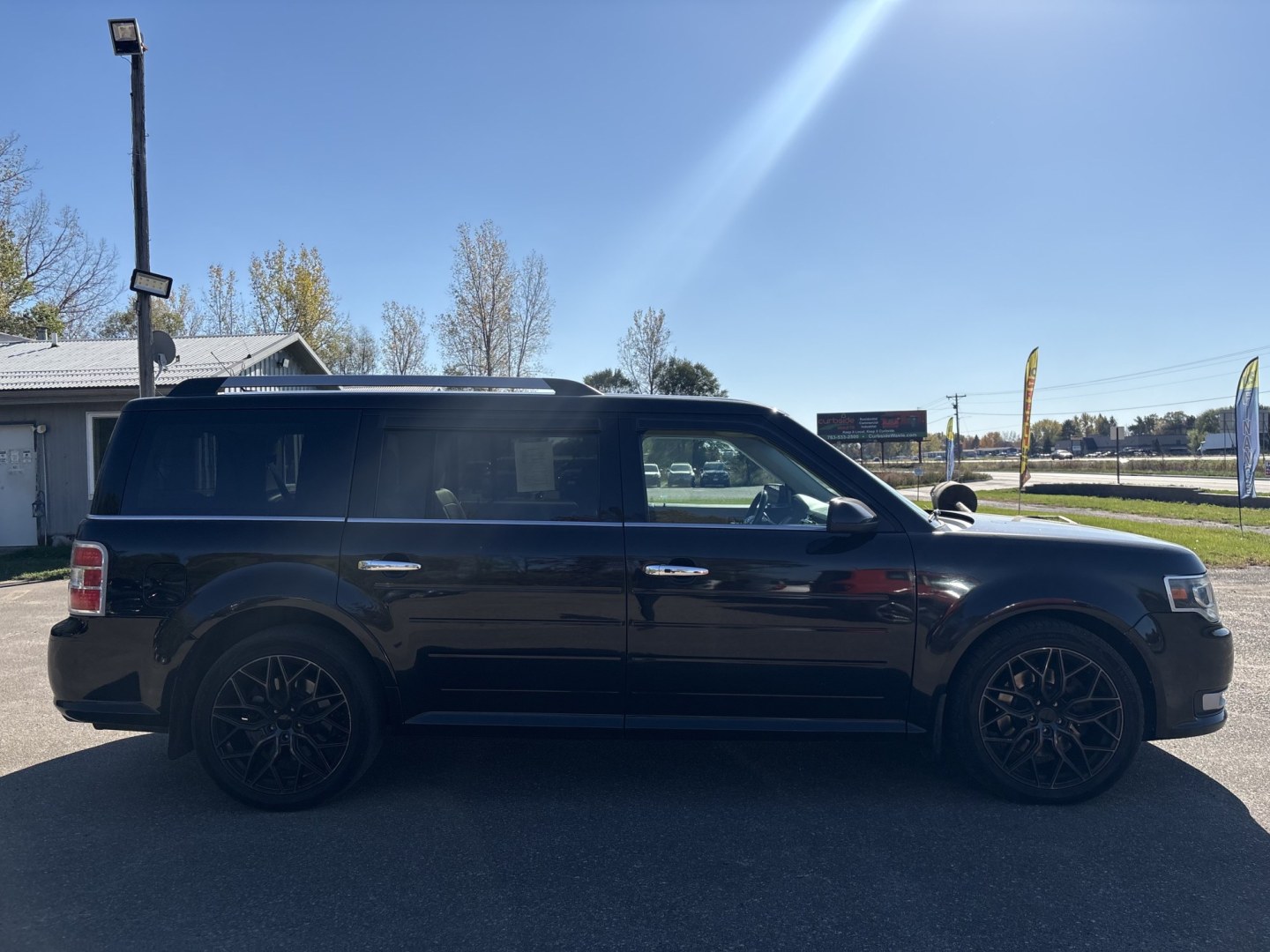 2014 Ford Flex Limited AWD w/EcoBoost (2FMHK6DT2EB) with an 3.5L V6 DOHC 24V engine, 6-Speed Automatic Overdrive transmission, located at 17255 hwy 65 NE, Ham Lake, MN, 55304, 0.000000, 0.000000- Photo#5