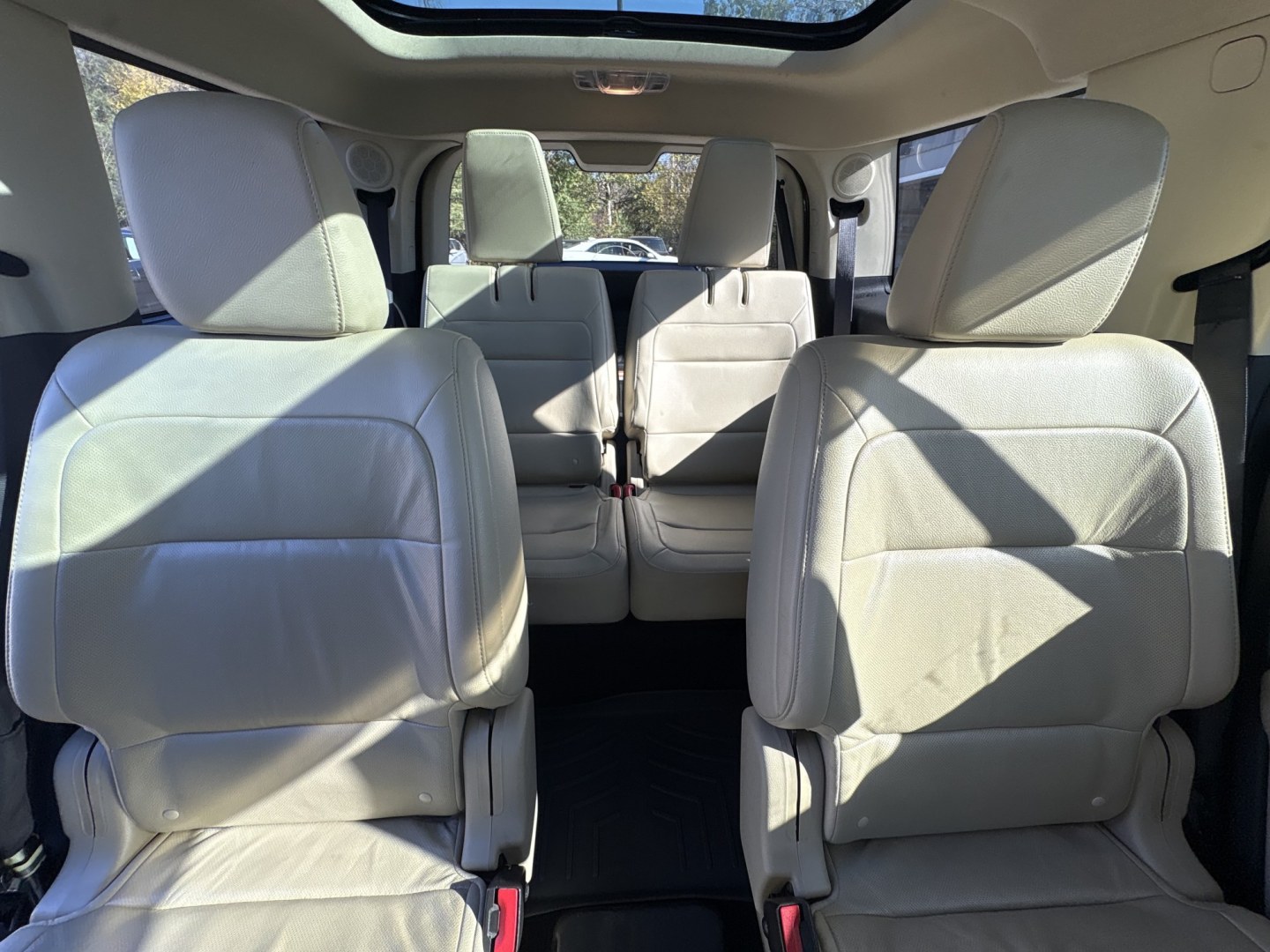 2014 Ford Flex Limited AWD w/EcoBoost (2FMHK6DT2EB) with an 3.5L V6 DOHC 24V engine, 6-Speed Automatic Overdrive transmission, located at 17255 hwy 65 NE, Ham Lake, MN, 55304, 0.000000, 0.000000- Photo#14