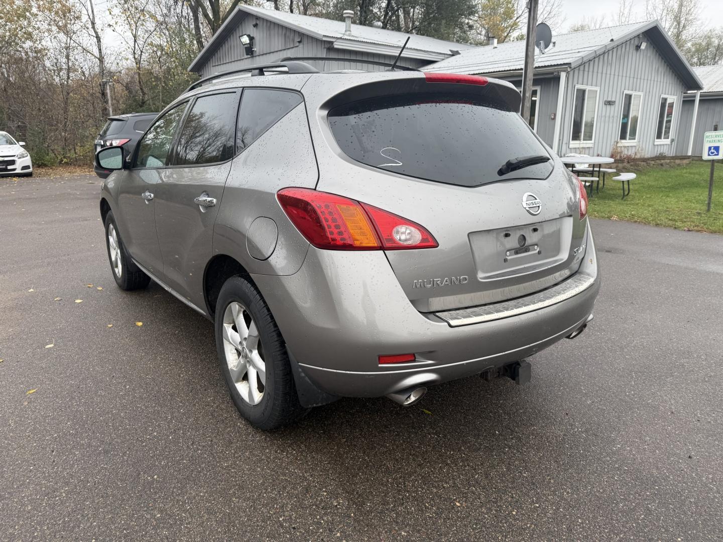 2010 Nissan Murano LE AWD (JN8AZ1MW5AW) with an 3.5L V6 DOHC 24V engine, CVT transmission, located at 17255 hwy 65 NE, Ham Lake, MN, 55304, 0.000000, 0.000000- Photo#2
