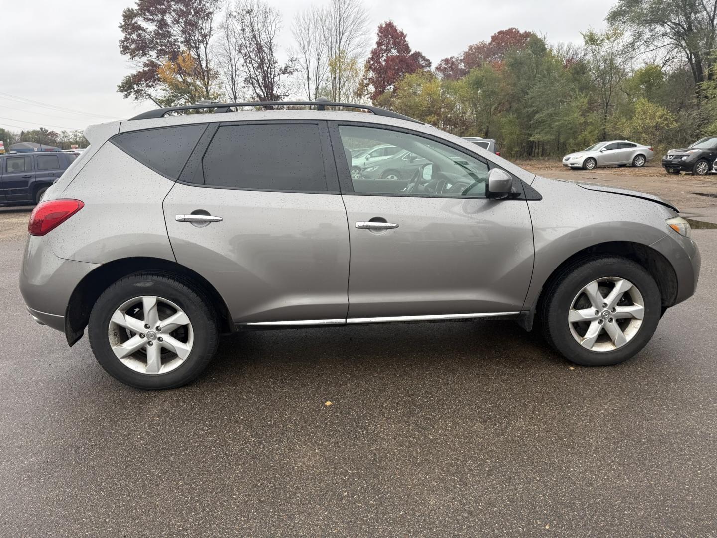2010 Nissan Murano LE AWD (JN8AZ1MW5AW) with an 3.5L V6 DOHC 24V engine, CVT transmission, located at 17255 hwy 65 NE, Ham Lake, MN, 55304, 0.000000, 0.000000- Photo#5