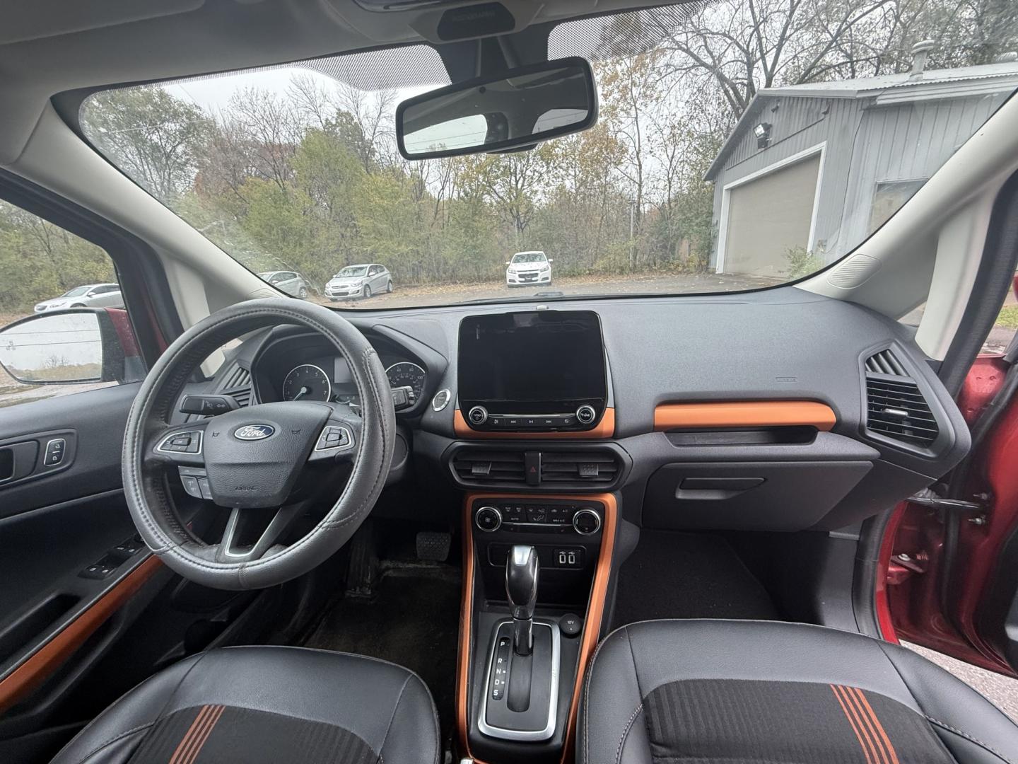 2018 Ford EcoSport SES AWD (MAJ6P1CL2JC) with an 2.0L L4 DOHC 16V engine, 6A transmission, located at 17255 hwy 65 NE, Ham Lake, MN, 55304, 0.000000, 0.000000- Photo#16
