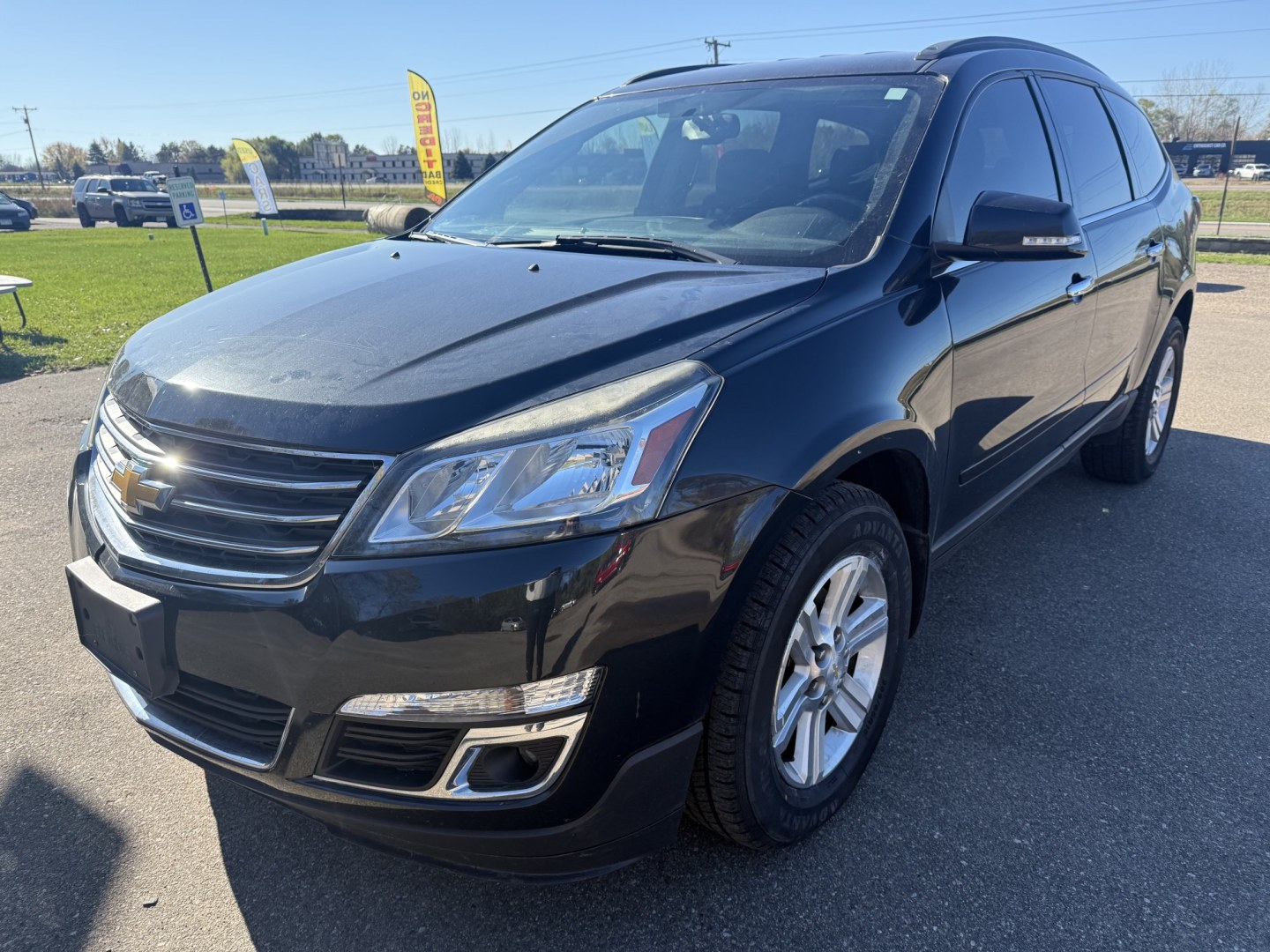2014 Chevrolet Traverse 2LT AWD (1GNKVHKD6EJ) with an 3.6L V6 DOHC 24V engine, 6-Speed Automatic transmission, located at 17255 hwy 65 NE, Ham Lake, MN, 55304, 0.000000, 0.000000- Photo#0