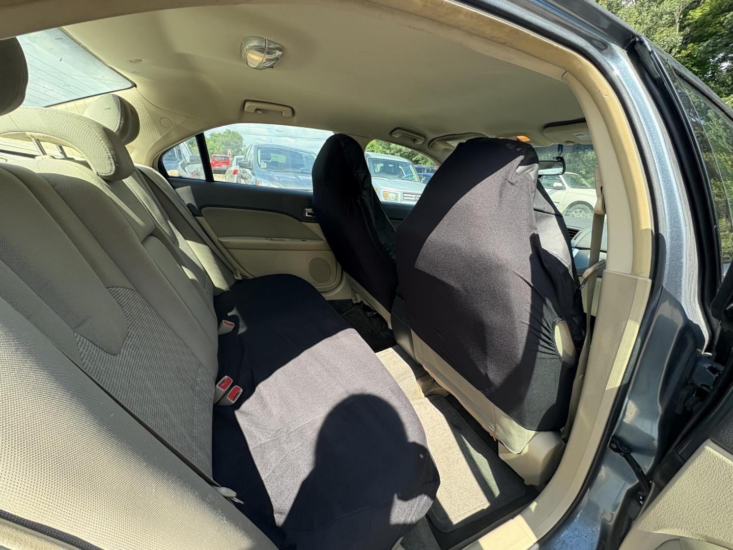 2012 Blue Ford Fusion SE (3FAHP0HA0CR) with an 2.5L L4 DOHC 16V engine, located at 17255 hwy 65 NE, Ham Lake, MN, 55304, 0.000000, 0.000000 - Photo#13