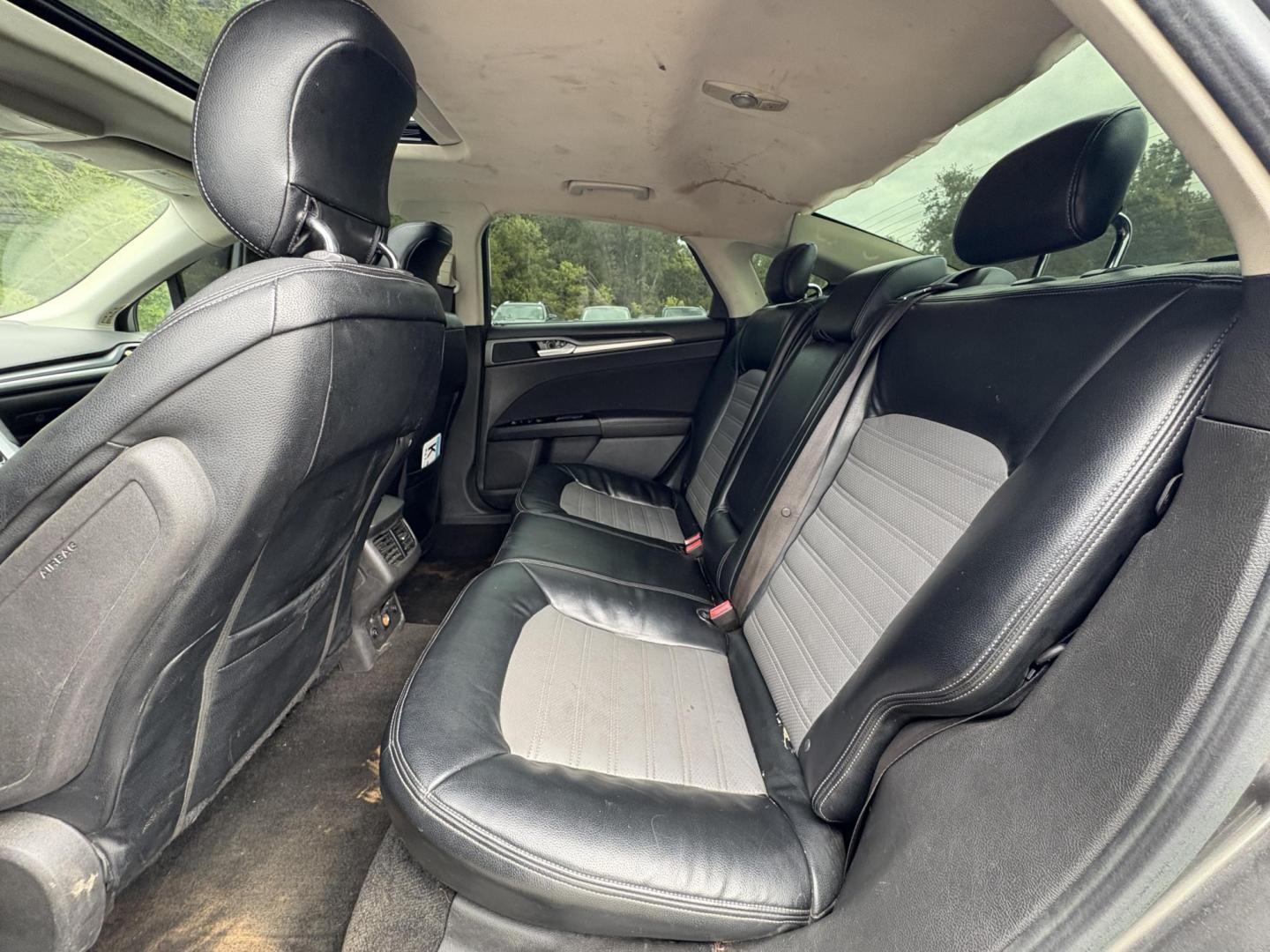 2013 Gray Ford Fusion SE (3FA6P0H74DR) with an 2.5L L4 DOHC 16V engine, located at 17255 hwy 65 NE, Ham Lake, MN, 55304, 0.000000, 0.000000 - Photo#11